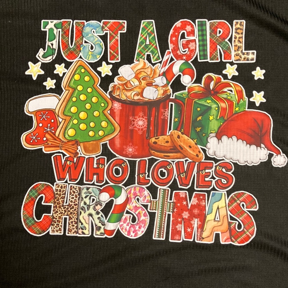 Custom made Christmas shirt 😍host-pick!